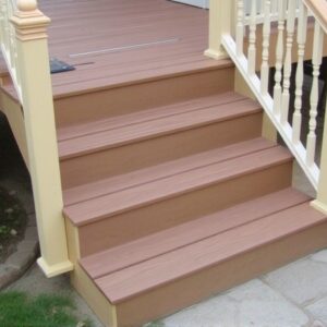 stair stringers for composite decking