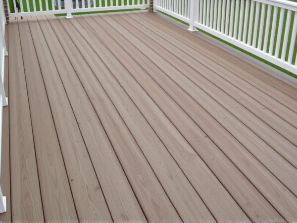 20' Composite Deck Boards: Durable Low-Maintenance Outdoor Solutions